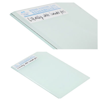 6.38mm - 25.52mm Vitre stratifié blanc laiteux haute sécurité Taille et couleur personnalisées